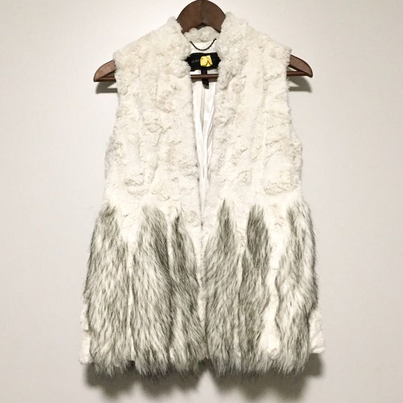 Bcbgmaxazria Faux Fur Adler Vest 